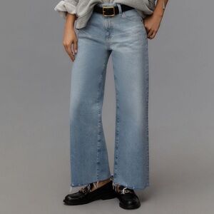 AG Saige Light Denim Wide Leg Cropped Raw Edge Jeans Size 28